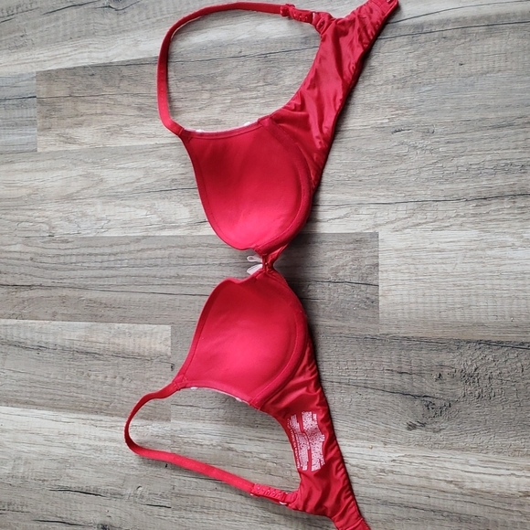 VICTORIA'S SECRET FABULOUS PLUNGE BRA SZ 32B FOR VALENTINE'S - Picture 5 of 9